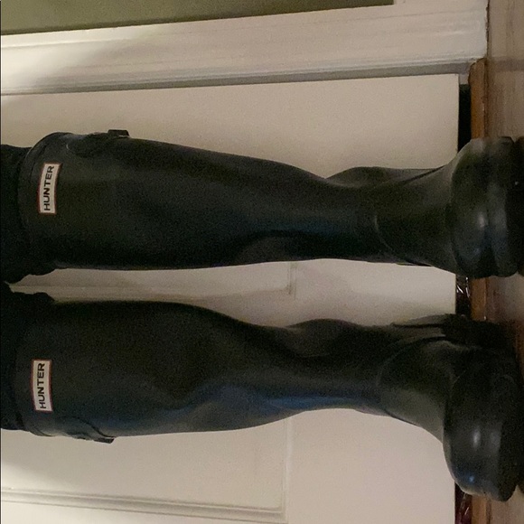 Hunter Classic Tall Rain Boot Black 7 - Picture 3 of 6